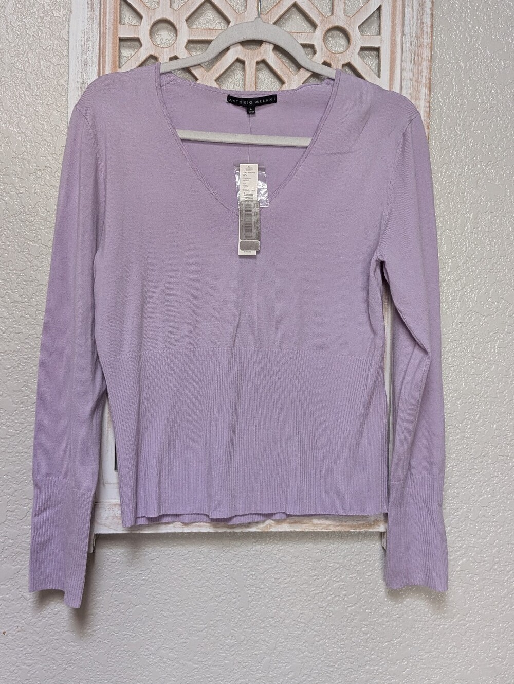 NWT Antonio Melani women's LG sweater v-neck lavender wool blend classic preppy